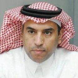 قرقاش يطالب بوضع قطر تحت “مراقبة دولية”