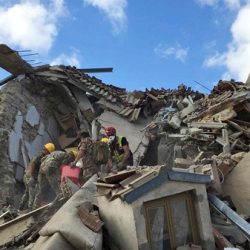 السفارة السعودية في إيطاليا تدعو المواطنين إلى الحيطة والحذر جراء الزلازل