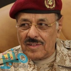 محاولات فاشلة للوساطة.. والحوثي يدفع بدبابات لإرهاب اليمنين بصنعاء