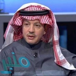 بالفيديو : هل يوجد دليل صحيح أن المرأة تخرج من بيتها بإذن زوجها ؟.. عبدالله آل معيوف يجيب!