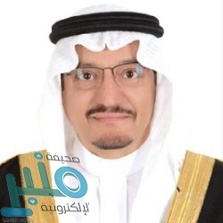 وزير الإعلام يلتقي رؤساء تحرير الصحف السعودية
