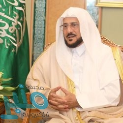 بالأسماء .. الشيخ “السديس” يوجه بتحسين وضع عدد من منسوبي ومنسوبات رئاسة شؤون الحرمين