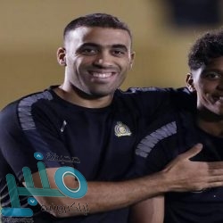 منصور بن مشعل يطالب لاعبي الأهلي بالعودة لطريق الانتصارات