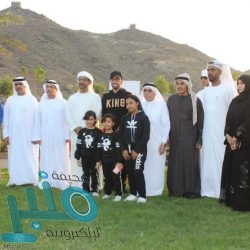 الذهب يرتفع مدفوعًا بتراجع الدولار