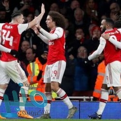 سامسونغ تكشف عن أحدث منتجاتها.. شاشة منحنية للألعاب