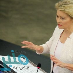 خادم الحرمين يصل سلطنة عُمان لتقديم واجب العزاء في السلطان قابوس