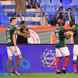 حرس الحدود ينقذ مواطنة من الغرق في جازان