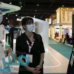 “البيئة” تطلق خدمة بلاغات الجراد الصحراوي عبر النظام الإلكتروني “بلغ”