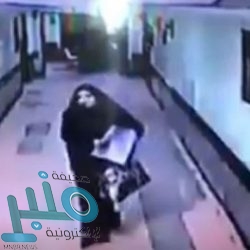 فيديو.. أمير المدينة المنورة يطمئن على رجال الأمن المُصابين في حـادثة إطلاق النار – فيديو