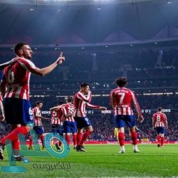 آرسنال يخطف فوزًا مثيرًا من إيفرتون ويتقدم للمركز التاسع في ترتيب الدوري الانجليزي (فيديو)