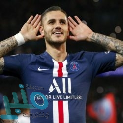 ليفاندوفسكي يقود بايرن ميونخ لفوز صعب على باديربورن والاحتفاظ بصدارة ترتيب الدوري الألماني (فيديو)