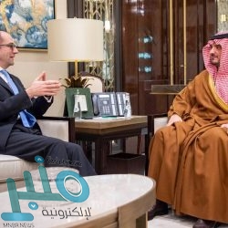 انشطار طائرة ركاب نصفين في اسطنبول