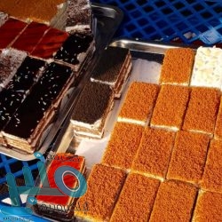 مسافرة مخمورة تفتح باب الطائرة في الجو وتصرخ: «سأقتلكم جميعا»