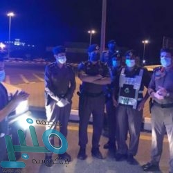 ضبط قائد مركبة عكس اتجاه السير على طريق “أبو عريش – صبيا”