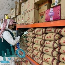 “النيابة العامة” توجه بالقبض على فتاة حرضت على مخالفة “منع التجول”