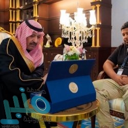 هدايا ومعلومات ثقافية وتوعوية لمشاهدي “اقرأ” في برنامج “على الطريق”