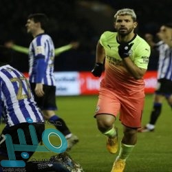 النفط يتخلى عن مكاسبه مع محاولات “خفض الإنتاج”