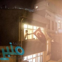 تايسون يفجر مفاجأة ويحتفظ بموعدها لنفسه