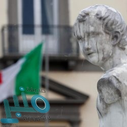 القبض على مواطن يتواصل عبر بثٍ مباشر مع فتيات بفحش القول في الرياض