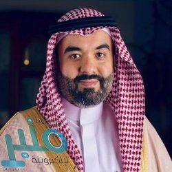 الشثري والسديس يشاركان في تطييب الحجر الأسود والكعبة المشرفة