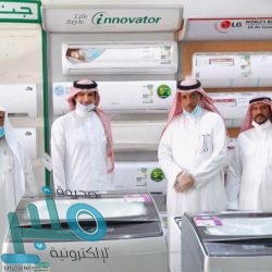 طبيب سعودي مقيم في ألمانيا أصيب بكورونا فلم يخبر أمه.. وساندته زوجته حتى الشفاء