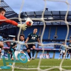 دراسة بريطانية تحسم الجدل حول انتقال كورونا عبر منتجات البلاستيك