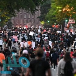 وزير الصحة الإسباني يطلب لقاء سيرجيو راموس وجيرارد بيكيه