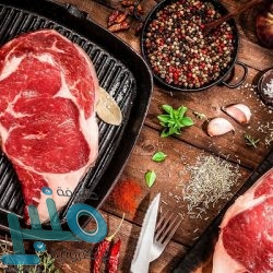 نفايات تتحول لدفاتر صالحة للأكل وأقلام بنكهة القهوة (صور)