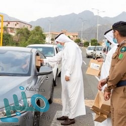 أبل تطلق “iPhone 12” بدون سماعات الأذن والشاحن