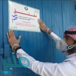 وزير الخارجية يجري اتصالًا هاتفيًا بنظيره الجزائري