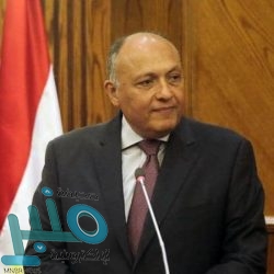 أمير الحدود الشمالية يدشن أول نموذج لمشروع ميادين البصمة الشجرية