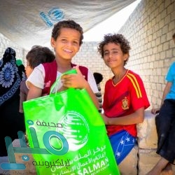 أمير مكة يتسلّم من السديس خطة شؤون الحرمين لموسم حج هذا العام