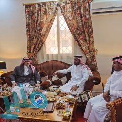 عزيزية مكة تغلق 5 منشآت تجارية مخالفة