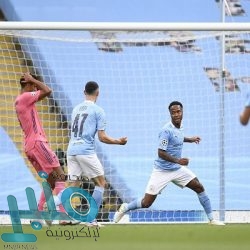 منها الإجهاض.. تعرف على أضرار تناول الشاي بعد الأكل مباشرة