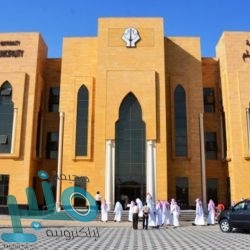 مركز الملك سلمان يوزيع هدايا العيد للأطفال الأيتام في اليمن