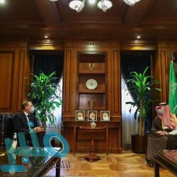 خبير يفجر مفاجأة: كورونا يظل على العملة الورقية 3 أيام والمعدنية 7