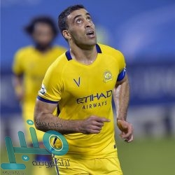 الأمير عبدالعزيز بن سلمان يلتقي وزير خارجية اليابان