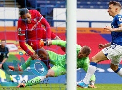 “غوغل” تمد شاشاتها الذكية بعناصر تحكم جديدة تعمل باللمس‎