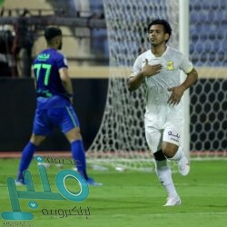 مدني عسير: سقوط شظايا على المدنيين في سراة عبيدة جراء اعتراض طائرة حوثية