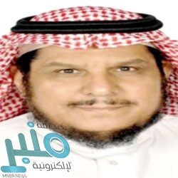مواطن يعثر على عقرب ضخم بمنزله ويعلق: ” تعودنا “