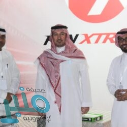 بالصور .. تجهيز منبر خطبة الجمعة في المسجد الحرام وفق إجراءات احترازية