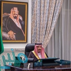 أمير الباحة يناقش مبادرة تأسيس جمعية أهلية تختص بالاستثمار في الاقتصاد الاجتماعي