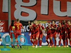 بينها التونة والمشروبات الغازية.. تعرف على الأطعمة الضارة بالدماغ والصحة العقلية