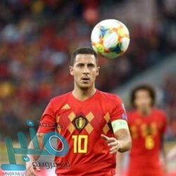 “فيسبوك” تحذف روبوت دردشة لاتهامه بالعنصرية