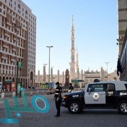 خادم الحرمين الشريفين يتلقى اتصالاً هاتفيًا من أمير الكويت