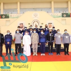 الكويت تمنع دخول غير المواطنين إلى أراضيها وتغلق الأنشطة التجارية