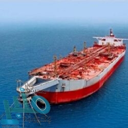 وزير الخارجية ونظيره الأمريكي يبحثان هاتفياً الهجوم الإرهابي على مطار أبها الدولي