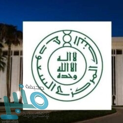 أمير جازان ونائبه يطمئنان على المتضررين من سقوط شظايا المقذوف الحوثي