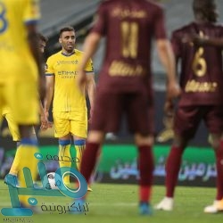 عبر الرسائل النصية.. “التعليم” تحذر المعلمين وأولياء الأمور من ظاهرة التنمر الإلكتروني