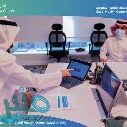 الأمر بالمعروف في الباحة يهدي إصدارات الرئاسة العلمية للجهات الحكومية والأهلية